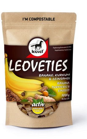 Tastes per cavalli LEOVET banana, curcuma e fieno 1 kg