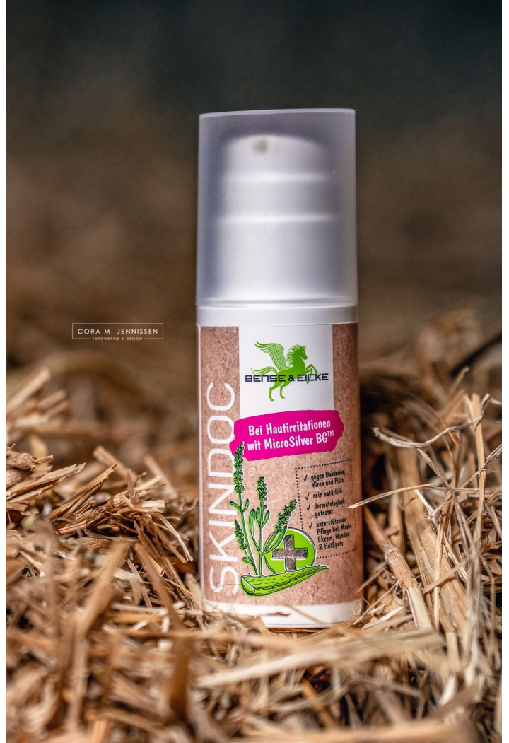 Schiuma di guarigione B&E SkinDoc con microsilver 100ml