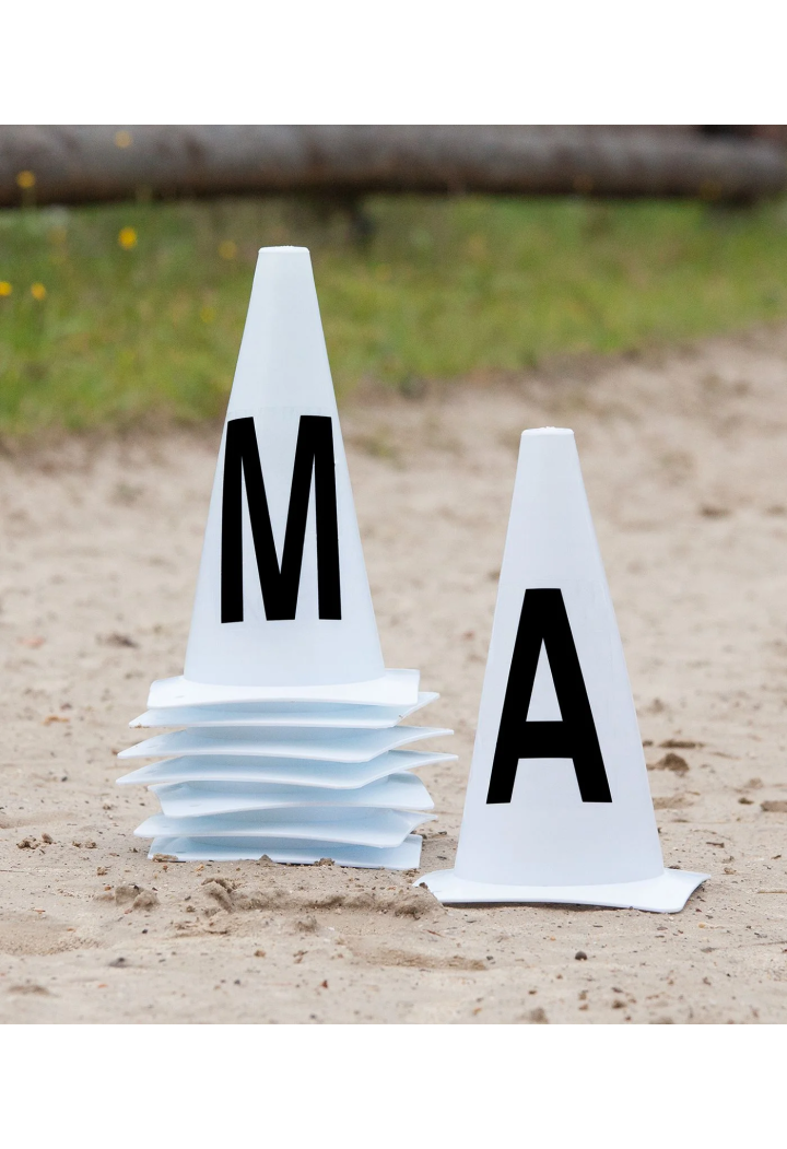 Lettere sulla grande piazza WALDHAUSEN 20x60m
