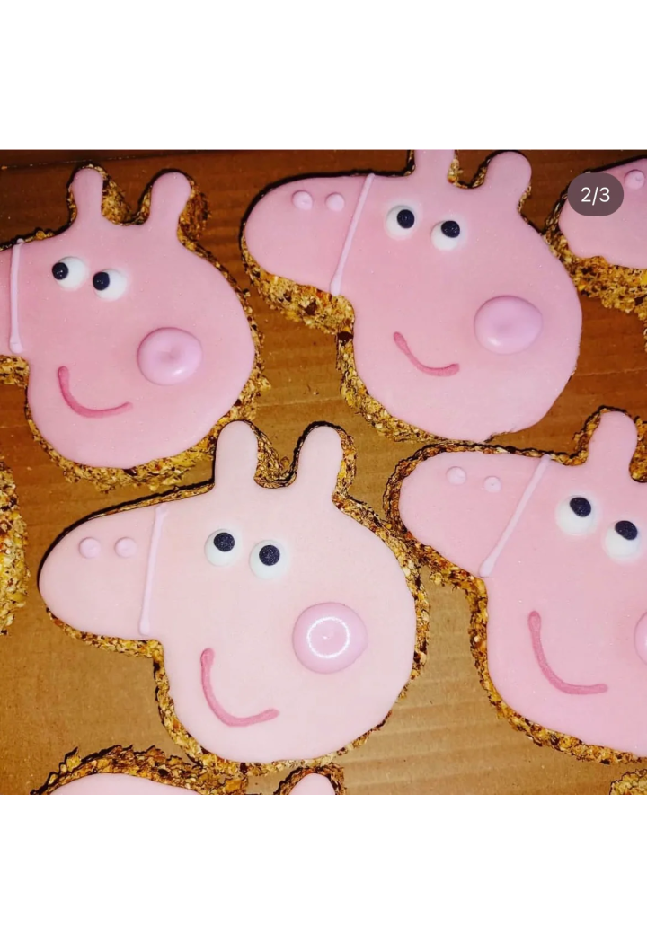 Pie PAKA DLA RUMAKA Peppa Pig mix